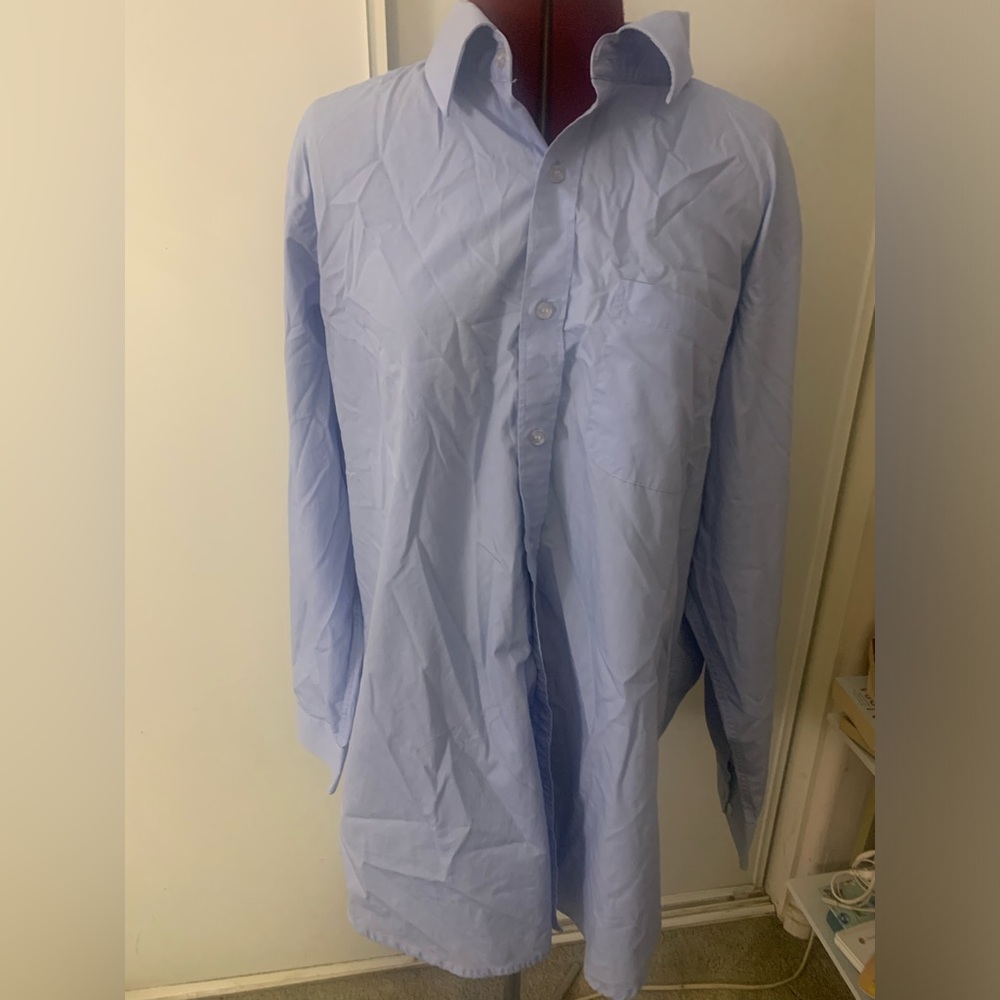 EUC Angelo Rossi blue long sleeve button down, Size 18